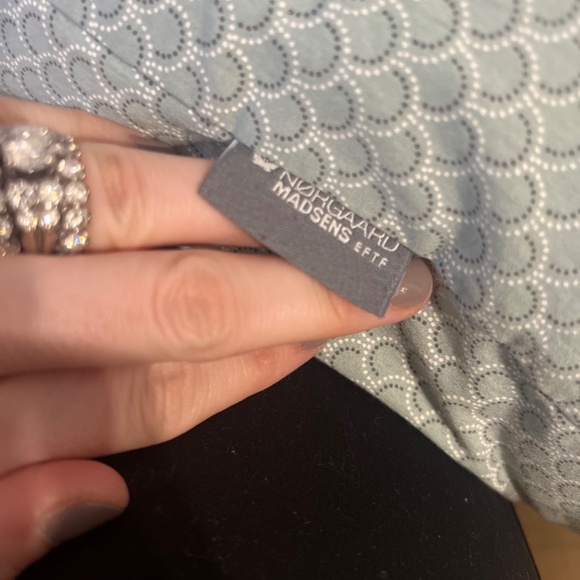 SOLD❤️ Danish brand madsen Nørgaard nursing pillow - Picture 2 of 2